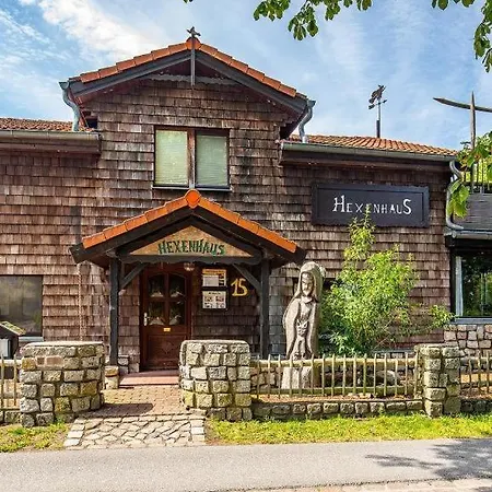 Hexenhaus Mittelerde 公寓 普雷罗