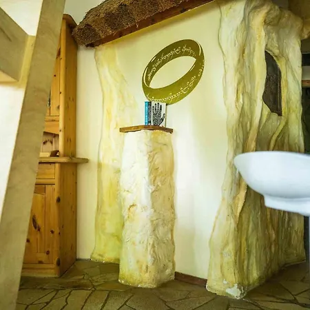 Hexenhaus Mittelerde * 普雷罗